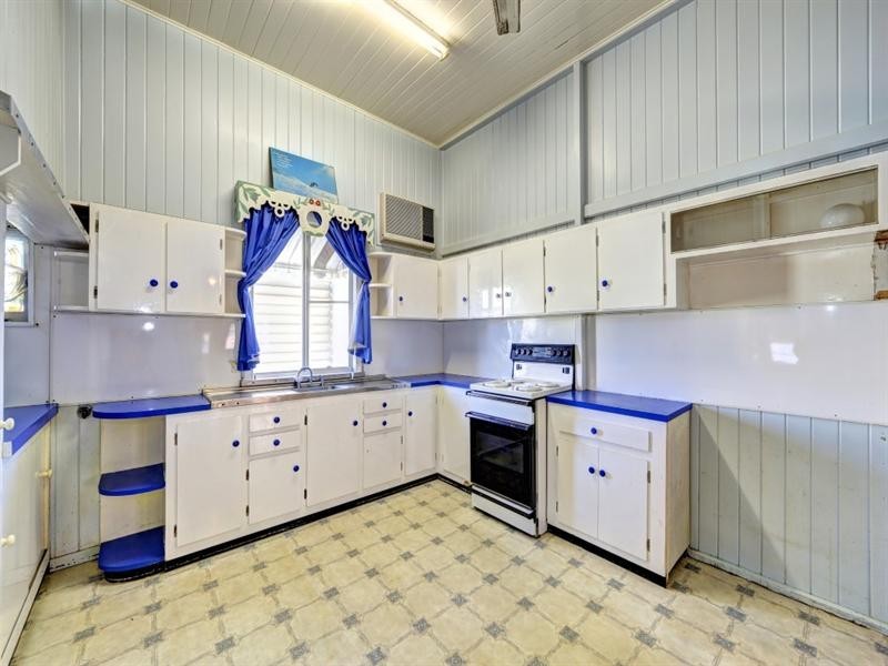 30 May Street, Walkervale QLD 4670