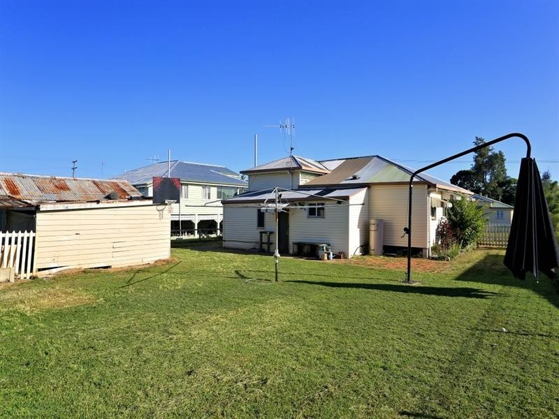 30 May Street, Walkervale QLD 4670