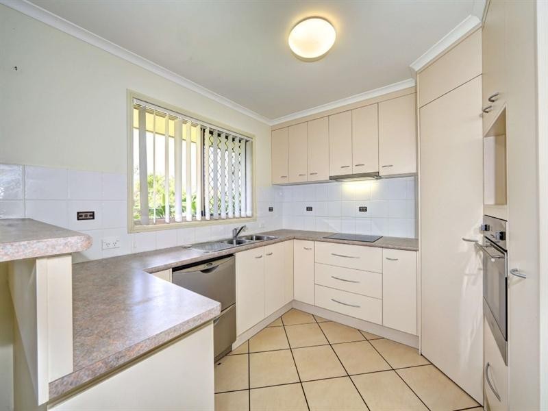 39 Maike Street, Kalkie QLD 4670