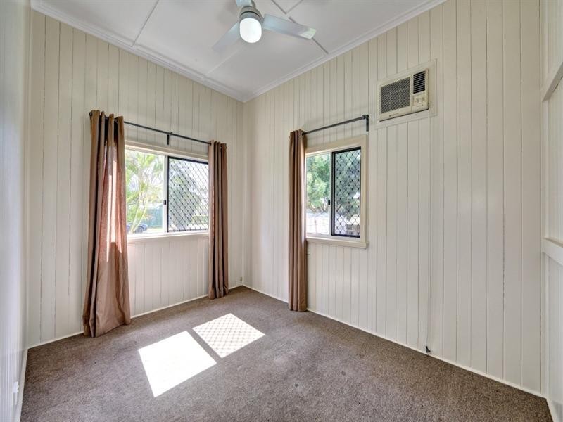 1 Briggenshaw Street, Kepnock QLD 4670