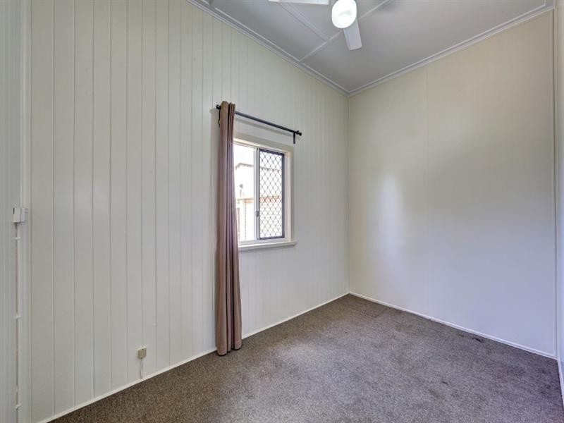 1 Briggenshaw Street, Kepnock QLD 4670