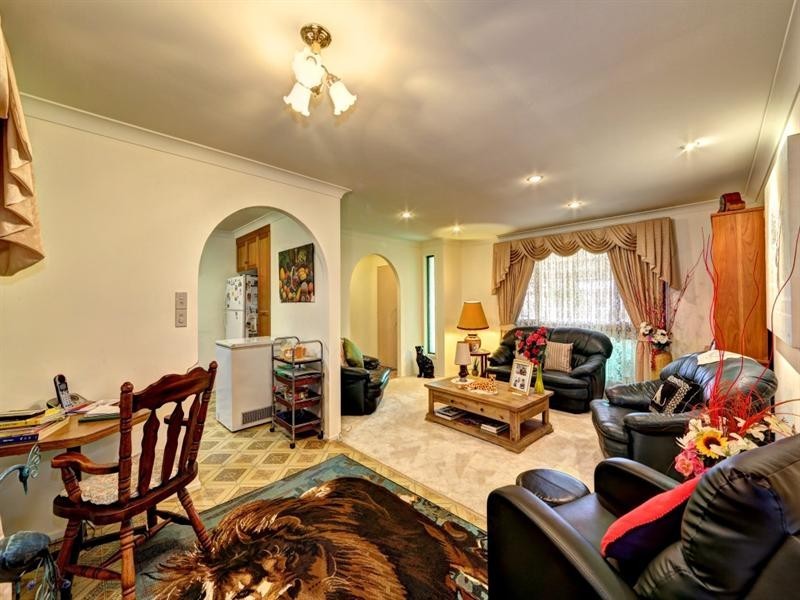 4 Deegan Street, Avenell Heights QLD 4670