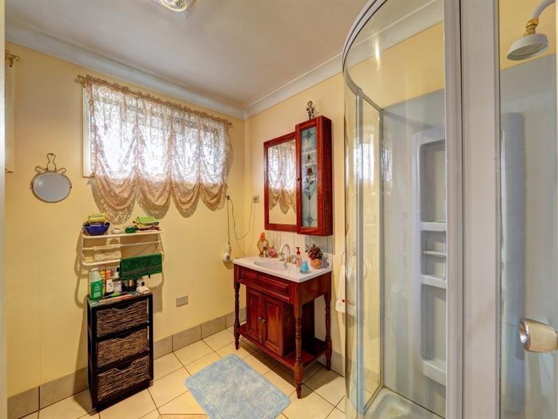 4 Deegan Street, Avenell Heights QLD 4670