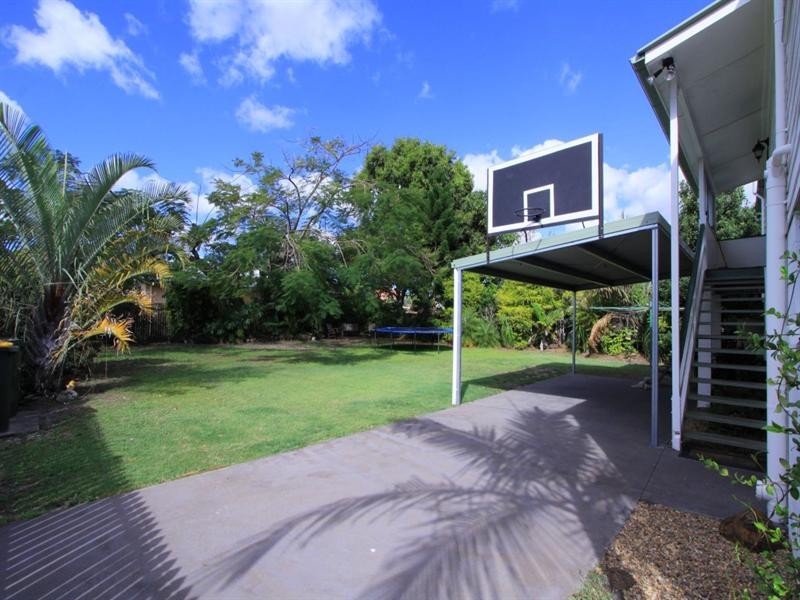 10 Boundary Street, Bundaberg South QLD 4670
