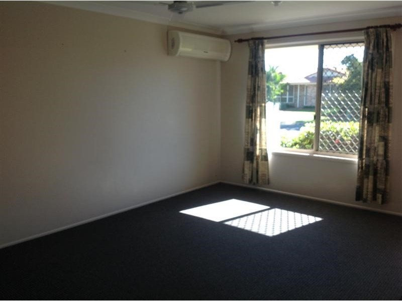 19 Pettigrew Drive, Kalkie QLD 4670