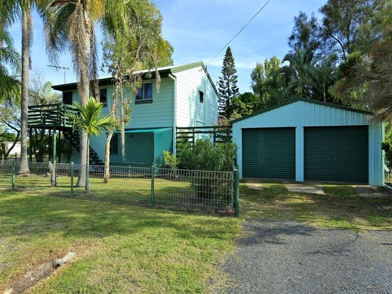 7 Duffy Street, Burnett Heads QLD 4670