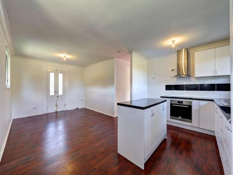 7 Duffy Street, Burnett Heads QLD 4670