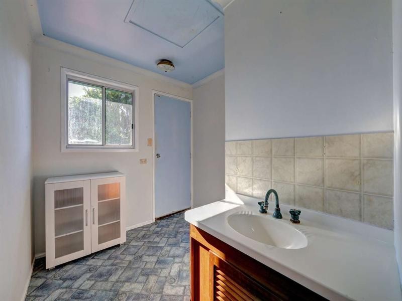 7 Duffy Street, Burnett Heads QLD 4670