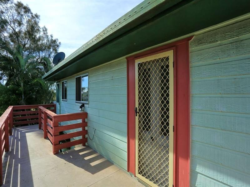 7 Duffy Street, Burnett Heads QLD 4670