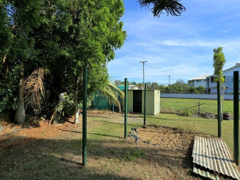 7 Duffy Street, Burnett Heads QLD 4670