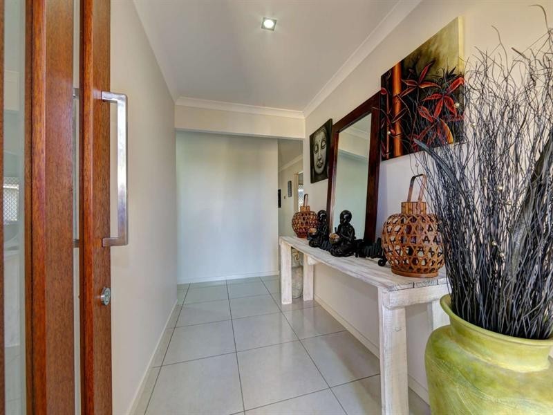 32 Clydesdale Avenue, Branyan QLD 4670