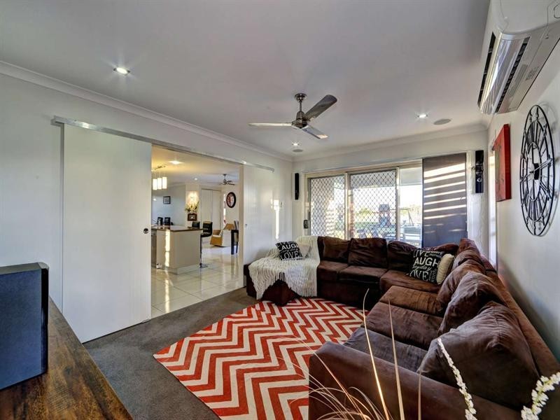 32 Clydesdale Avenue, Branyan QLD 4670