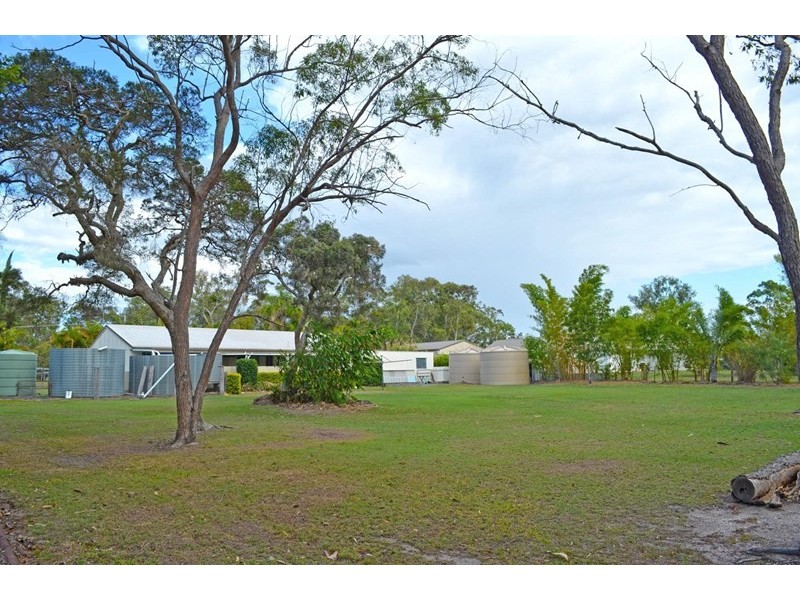 10 Bush Road, Branyan QLD 4670