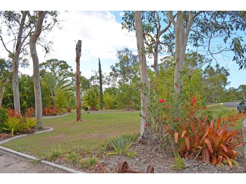 10 Bush Road, Branyan QLD 4670