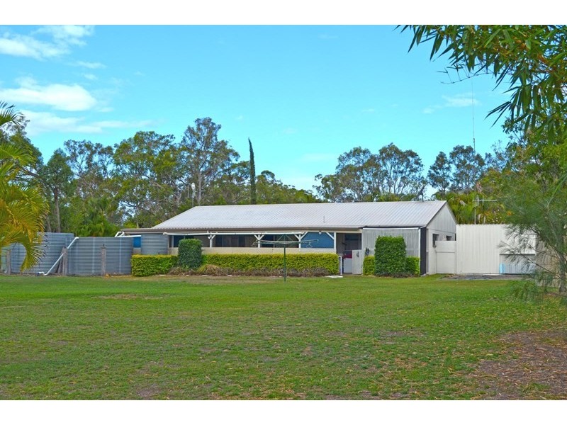 10 Bush Road, Branyan QLD 4670