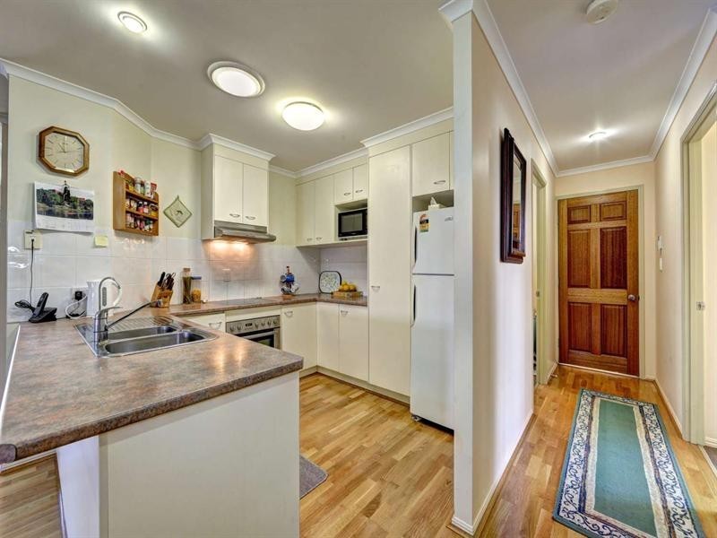 5 Fixter Avenue, Kalkie QLD 4670