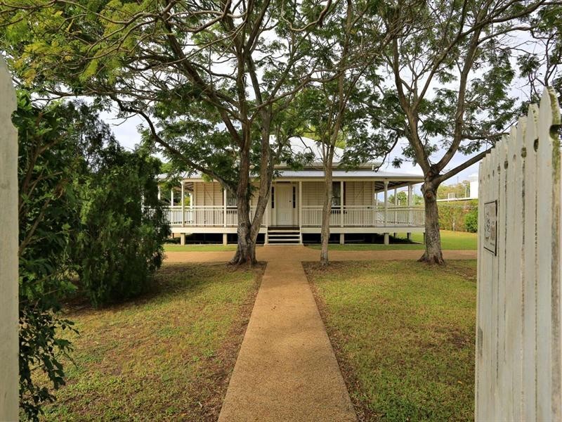 1 Sims Road, Avenell Heights QLD 4670