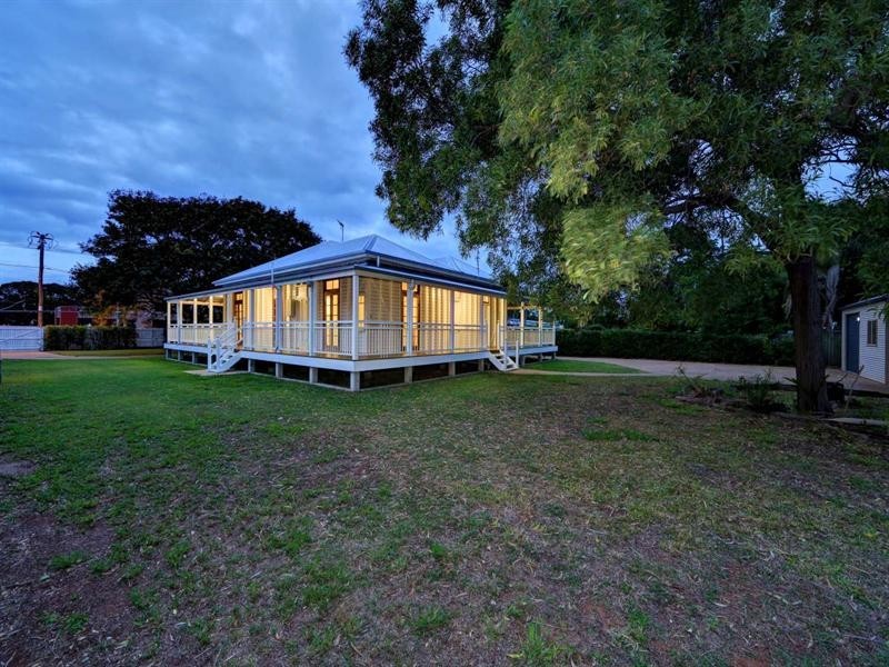 1 Sims Road, Avenell Heights QLD 4670