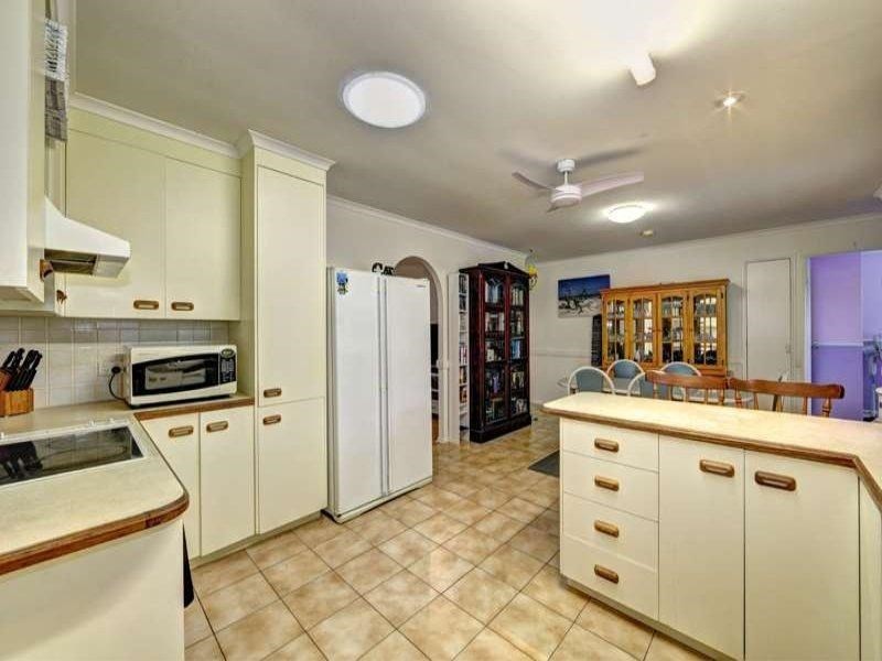 3 Carmen Court, Avoca QLD 4670