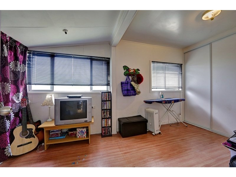 21 Grimwood Street, Bundaberg West QLD 4670