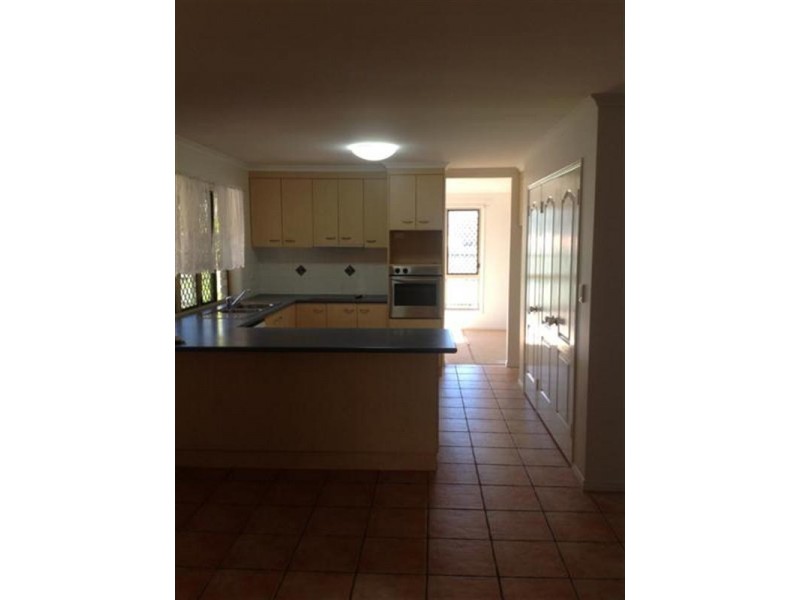 38 Fritz Street, Thabeban QLD 4670