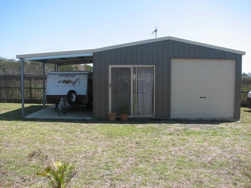 14 Bisdee Street, Coral Cove QLD 4670