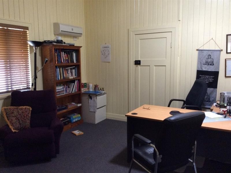 77 Walker Street, Bundaberg West QLD 4670