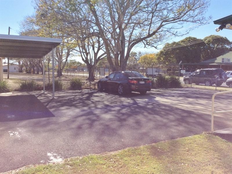 77 Walker Street, Bundaberg West QLD 4670