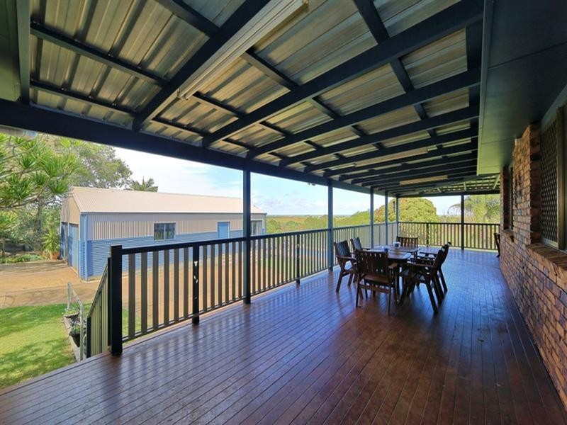 7 Finemore Crescent, Qunaba QLD 4670