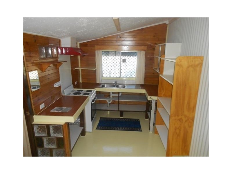 18 Hills Street, Bundaberg East QLD 4670