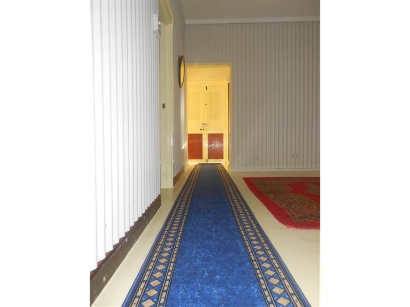 18 Hills Street, Bundaberg East QLD 4670