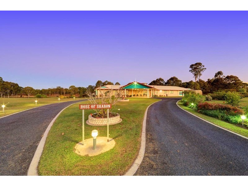 36 Workmans Road, Sharon QLD 4670