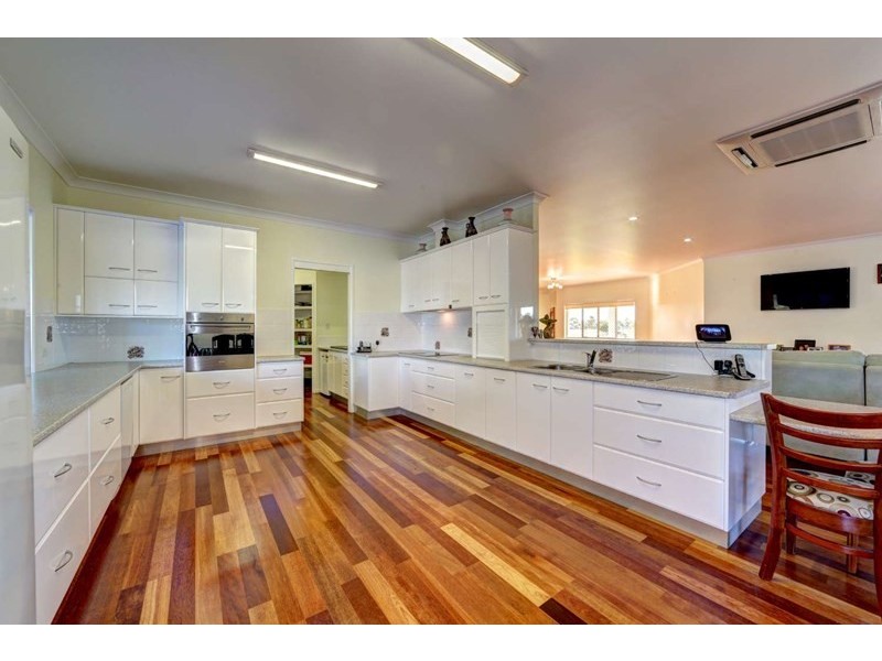 36 Workmans Road, Sharon QLD 4670