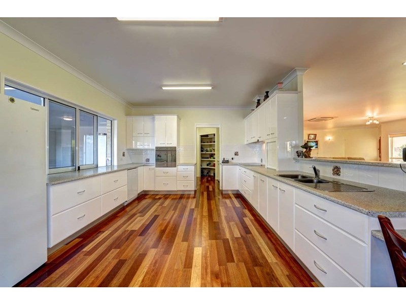 36 Workmans Road, Sharon QLD 4670