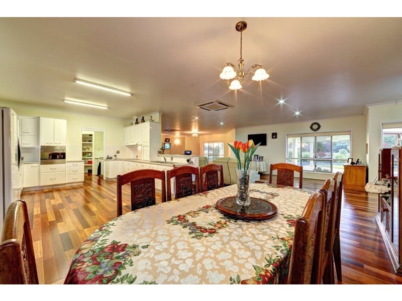 36 Workmans Road, Sharon QLD 4670