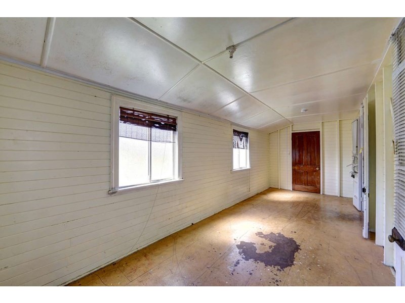 2 Rowland Street, Bundaberg South QLD 4670