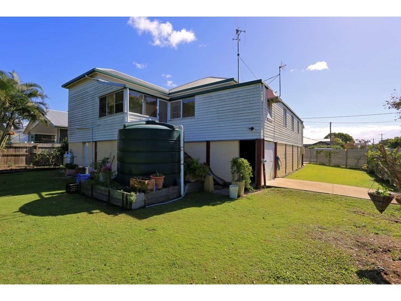 2 Rowland Street, Bundaberg South QLD 4670