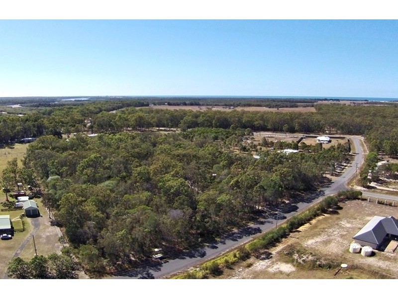 13 Fern Tree Drive, Coonarr QLD 4670