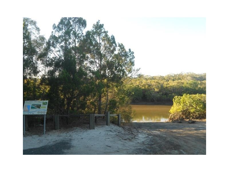 13 Fern Tree Drive, Coonarr QLD 4670