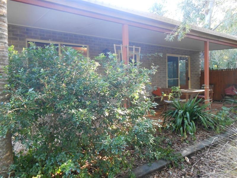 4 Kentia Avenue, Moore Park Beach QLD 4670
