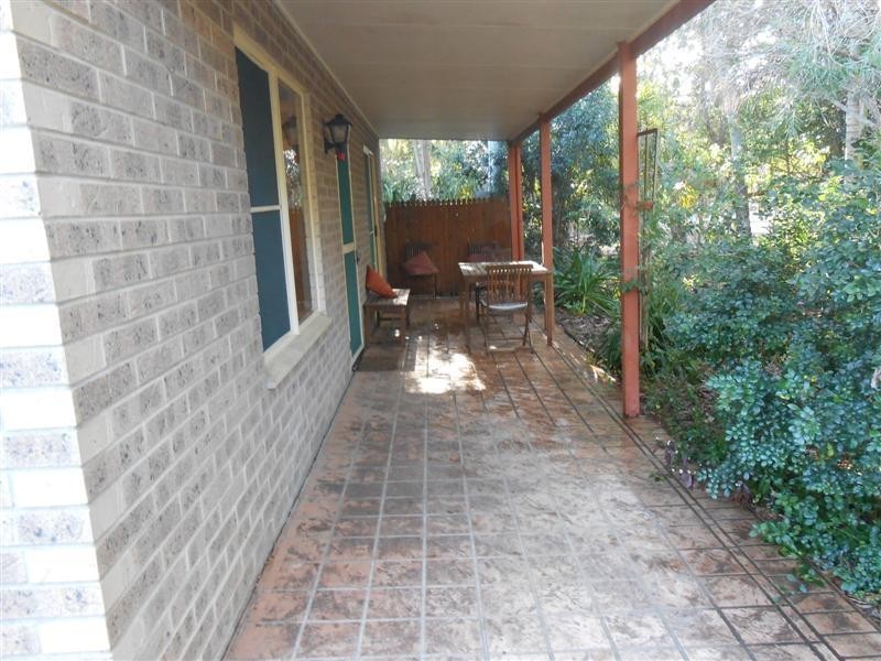 4 Kentia Avenue, Moore Park Beach QLD 4670