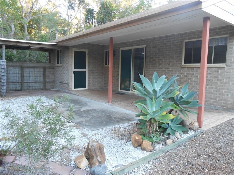 4 Kentia Avenue, Moore Park Beach QLD 4670
