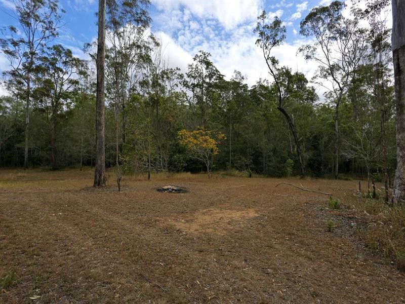 159 Hills Road, South Bingera QLD 4670