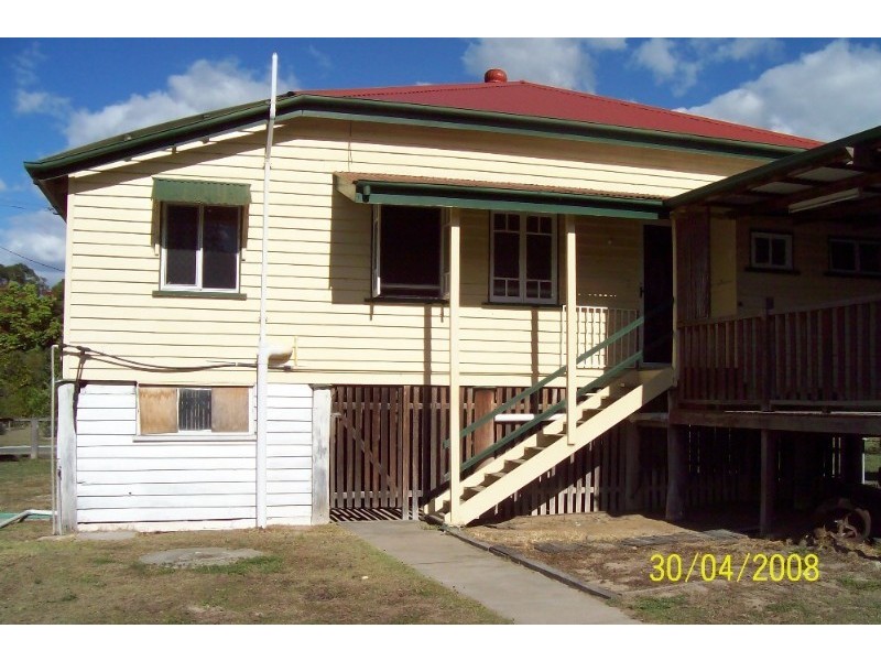 8 Mason Street, Mount Perry QLD 4671