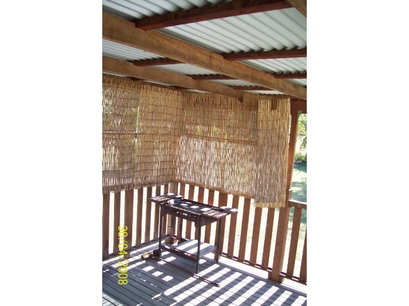 8 Mason Street, Mount Perry QLD 4671