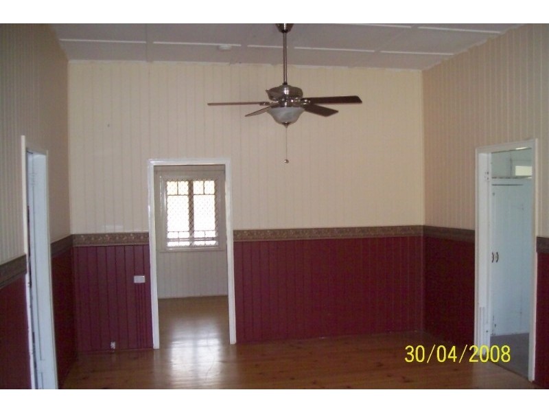 8 Mason Street, Mount Perry QLD 4671