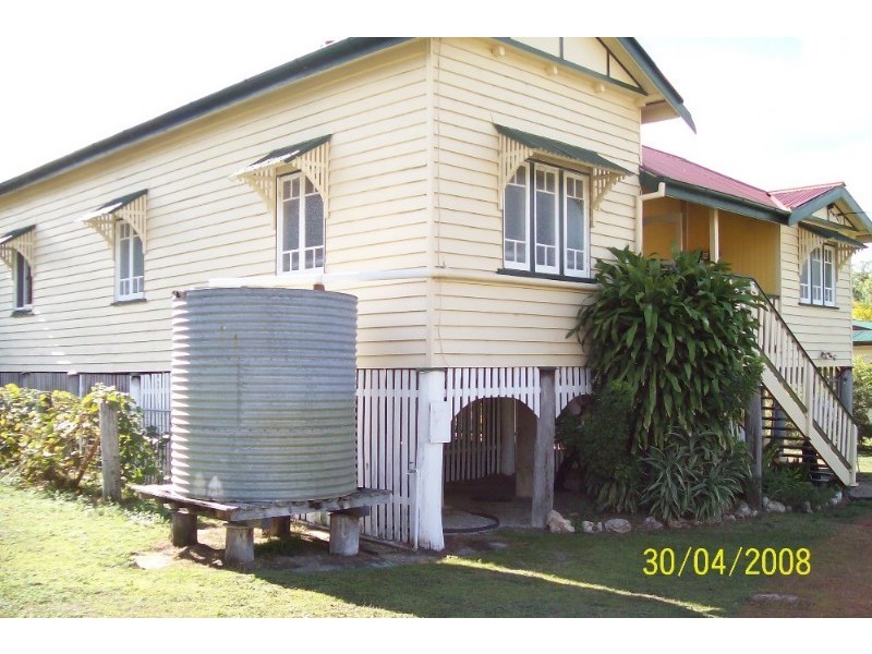 8 Mason Street, Mount Perry QLD 4671