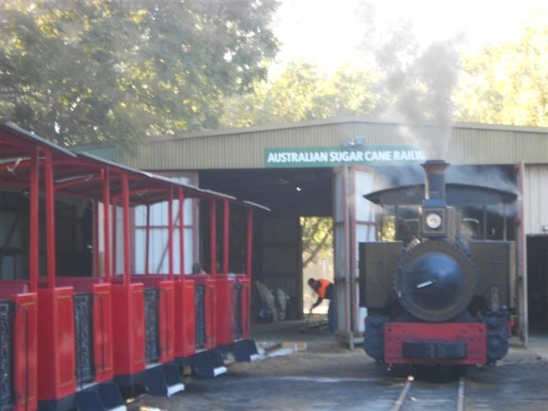 56 Loeskow Street, Bundaberg North QLD 4670