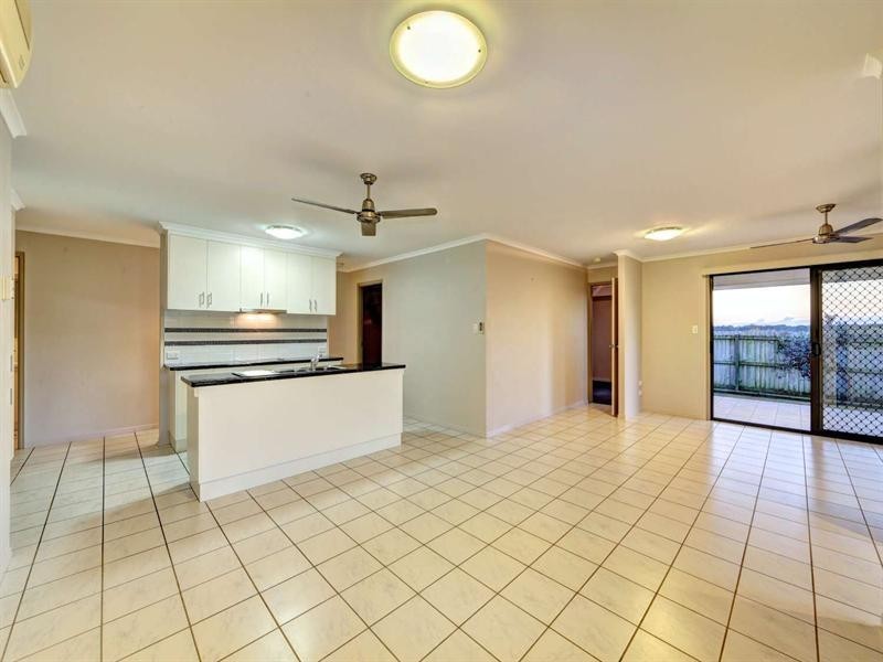 2/22 Scherer Boulevard, Kepnock QLD 4670