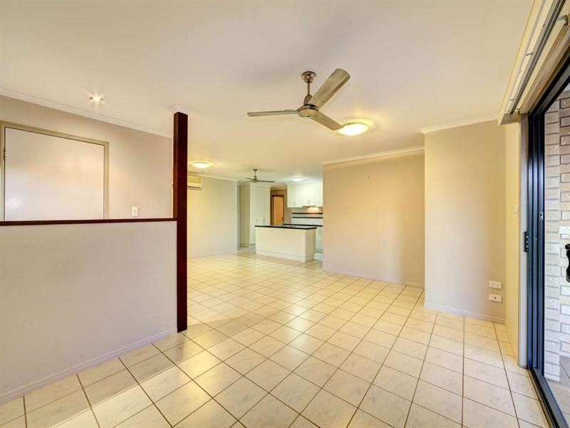 2/22 Scherer Boulevard, Kepnock QLD 4670